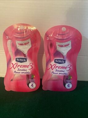 Lot of 2 Schick Xtreme 3 Women's Sensitive Skin Razors 4 CT
